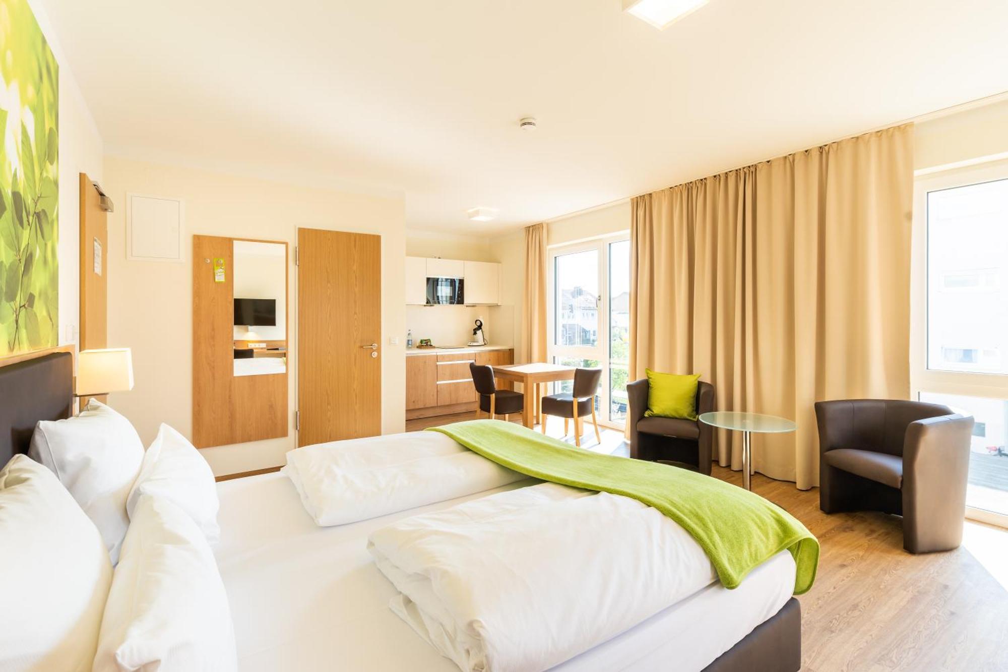 Inhouse - Wohnen Auf Zeit Aparthotel Инголщат Екстериор снимка